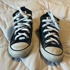Kids converse chuck taylors